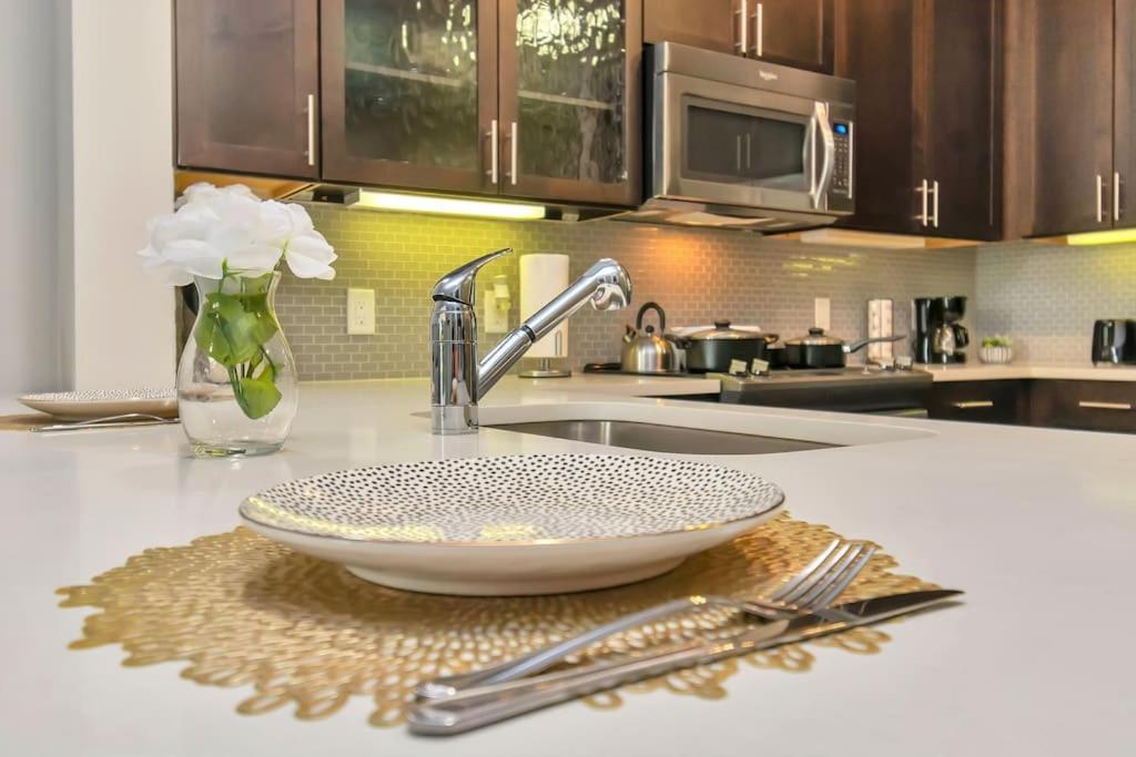 U4 Penthouse Downtown Houston Apartment ภายนอก รูปภาพ