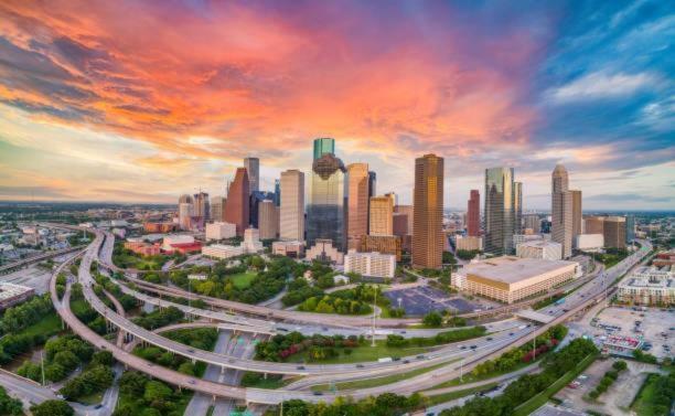 U4 Penthouse Downtown Houston Apartment ภายนอก รูปภาพ